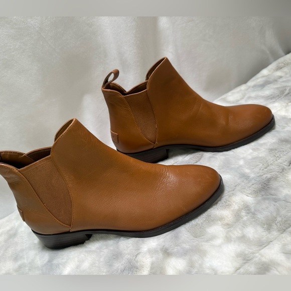 New Cole Haan Laina Booties Brown Tan Size 7 - Picture 3 of 5